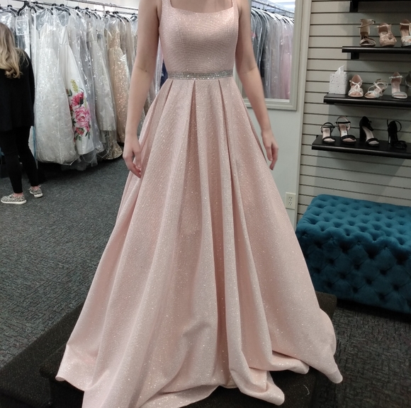 Prom Dress - Picture 6 of 6
